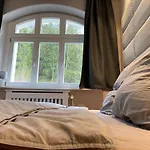 Bergrauschen-waldbude In Goslar-okertal Im Harz Inkl Waesche Lejlighed Goslar
