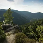 Bergrauschen-waldbude In Goslar-okertal Im Harz Inkl Waesche