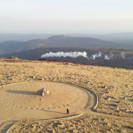 Bergrauschen-waldbude In Goslar-okertal Im Harz Inkl Waesche